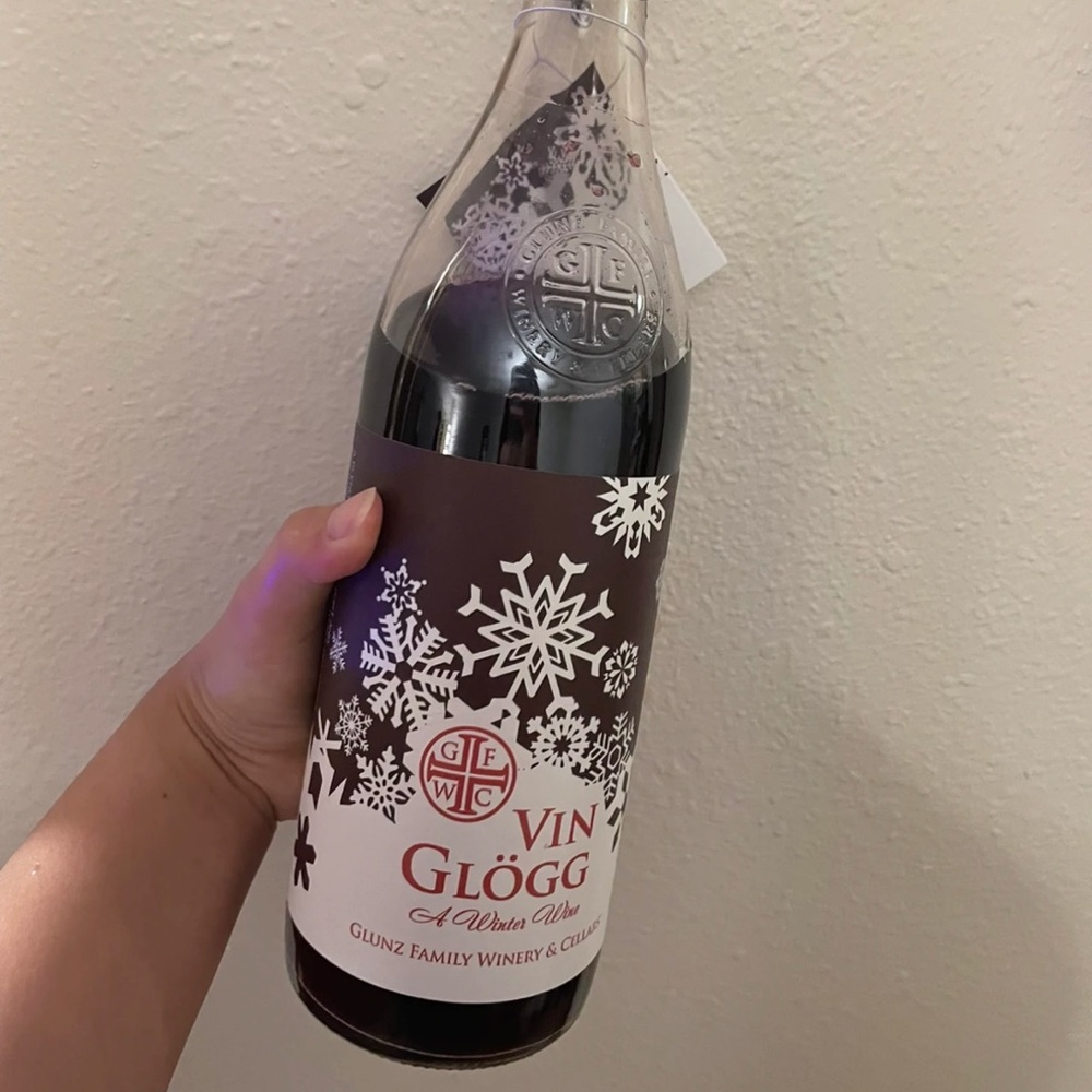 Meet your Posher, Ying